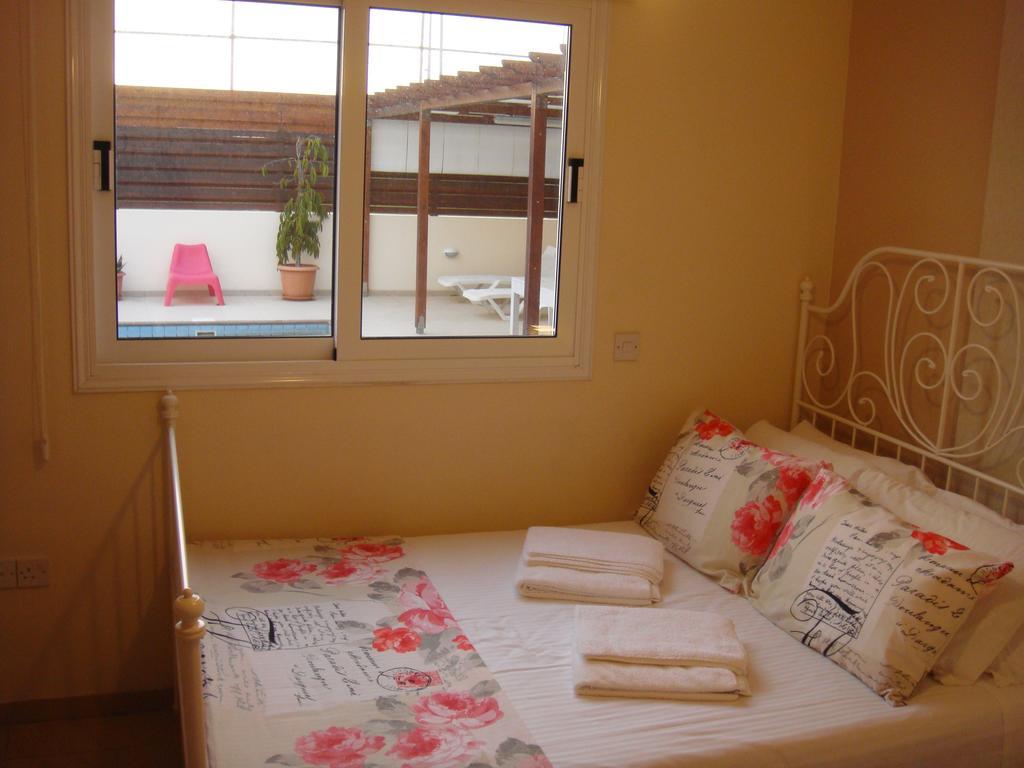 Athena Villa Ayía Nápa Extérieur photo
