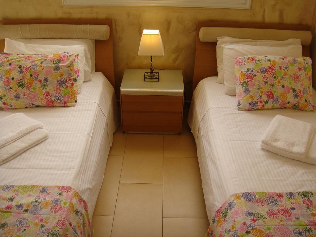 Athena Villa Ayía Nápa Extérieur photo