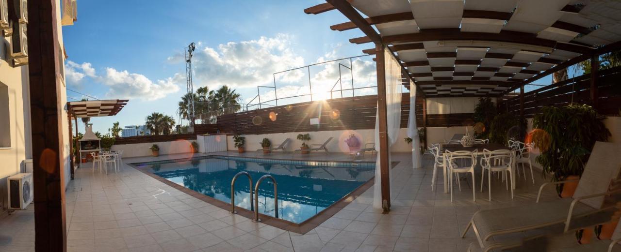 Athena Villa Ayía Nápa Extérieur photo