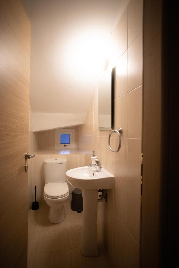 Athena Villa Ayía Nápa Extérieur photo