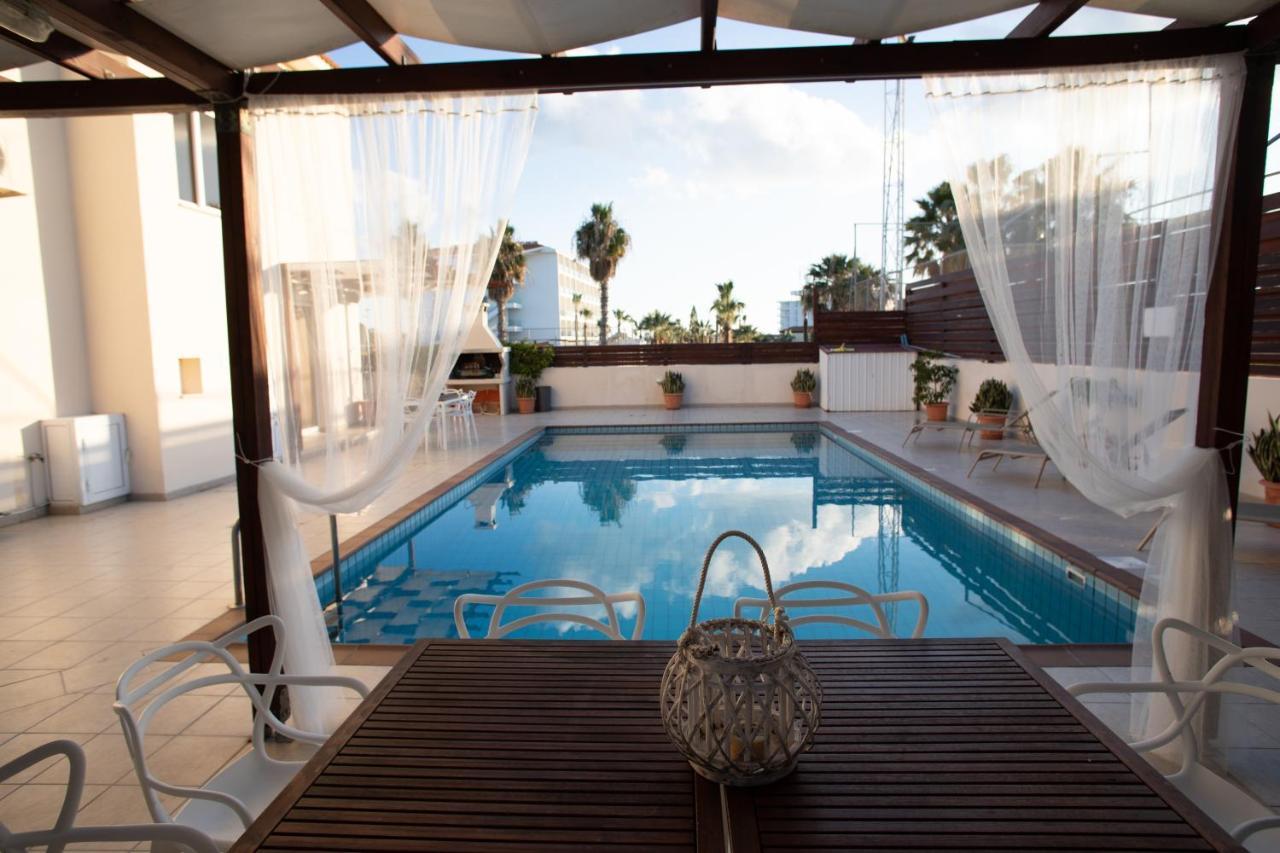 Athena Villa Ayía Nápa Extérieur photo